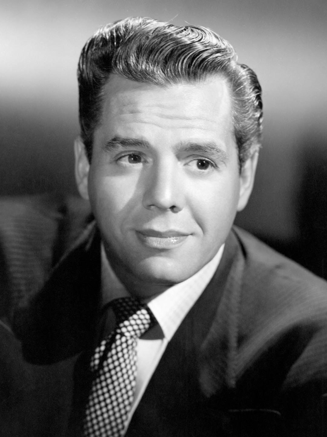 12 Desi arnaz ideas | desi arnaz, desi, i love lucy, image size:1080x1440